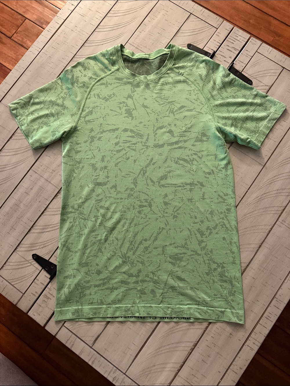 Lululemon metal vent tech shirt size xsmall